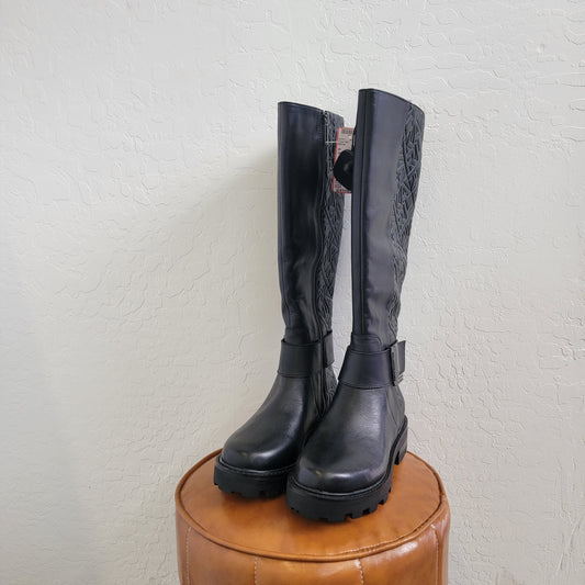 Karl Lagerfield Size 6 Black Boots