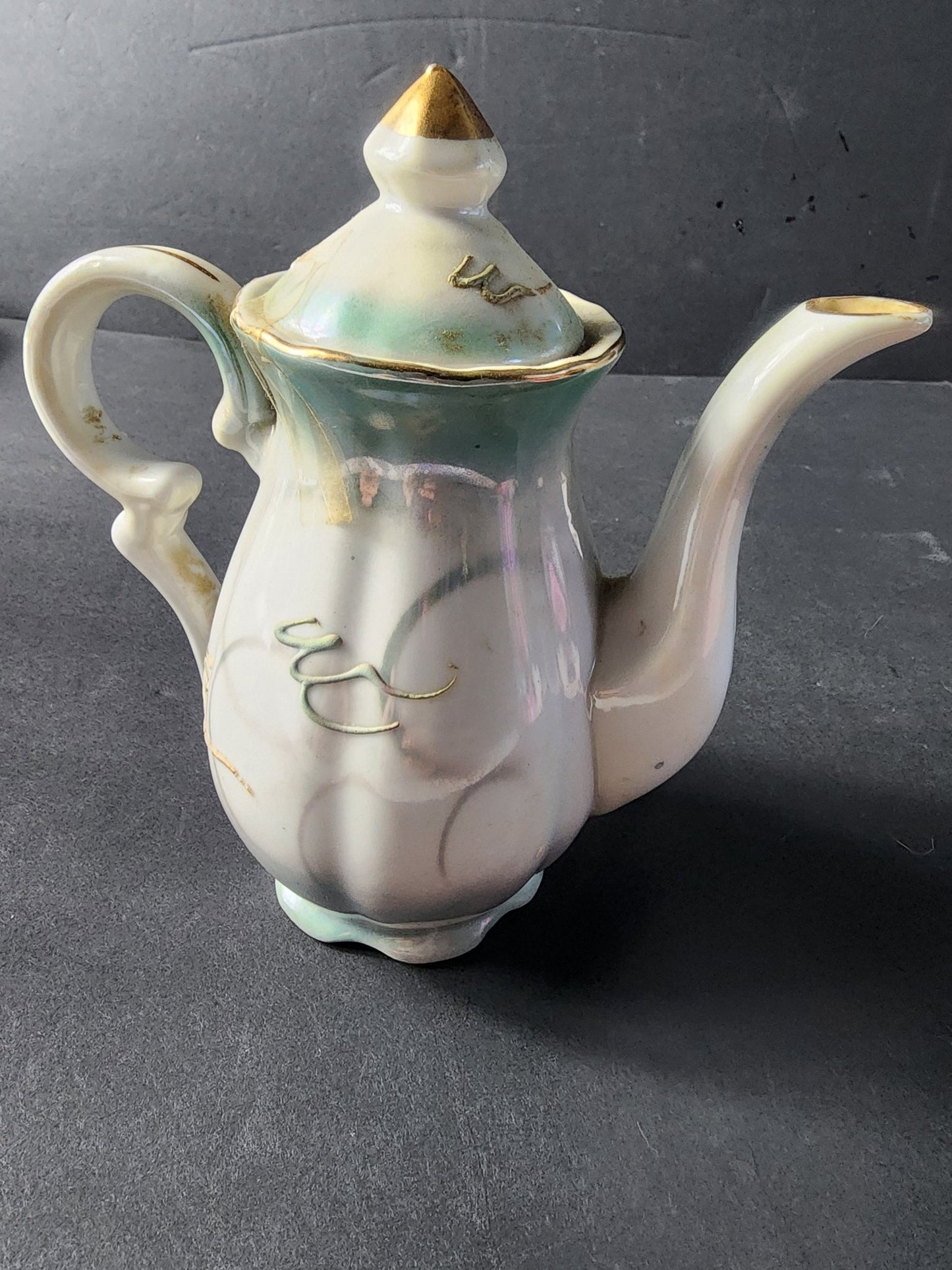 Kenmar Japan vintage Florida souvenir 3D Dragonware teapot green luster with dragon - I Bought a Yard Sale