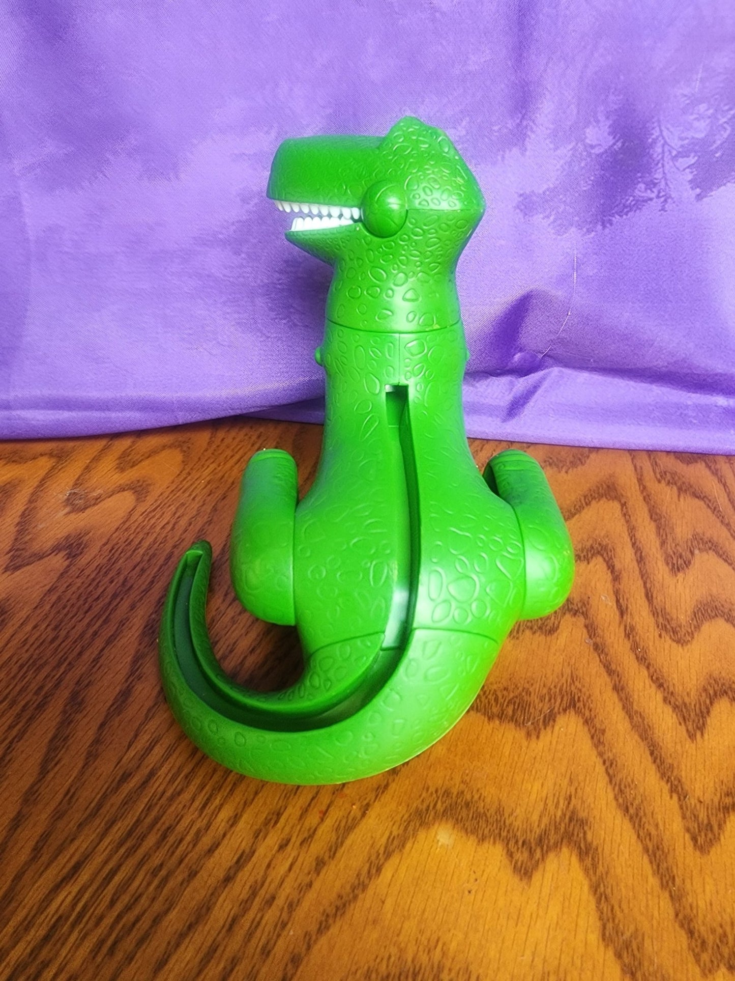McDonalds Toy Story 2 Dino Candy Dispenser - I Bought a Yard Sale