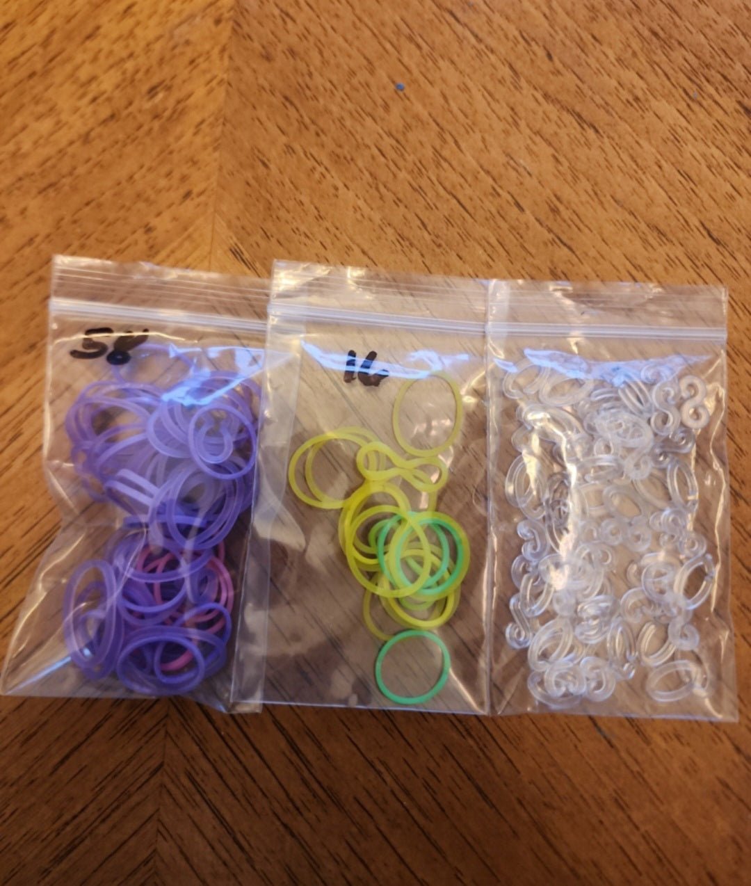 RAINBOW loom lot with c & s clips. Blue turquoise, purple white black - I Bought a Yard Sale