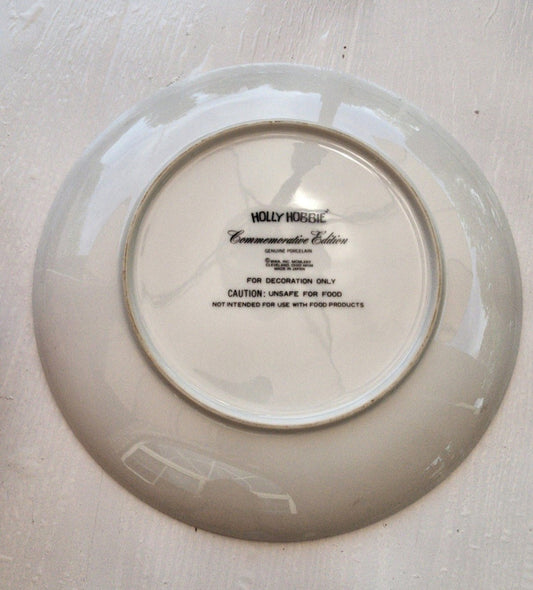 Holly Hobbie Mother's Day Porcelain Plate 1975 Commemorative Edition