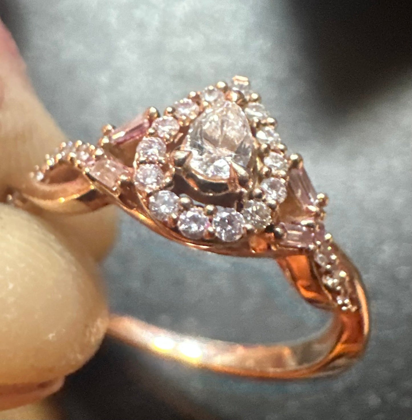 14K Rose Gold Pear Cut Diamond Wedding/Engagement Ring - I Bought a Yard Sale