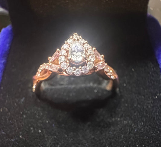 14K Rose Gold Pear Cut Diamond Wedding/Engagement Ring - I Bought a Yard Sale