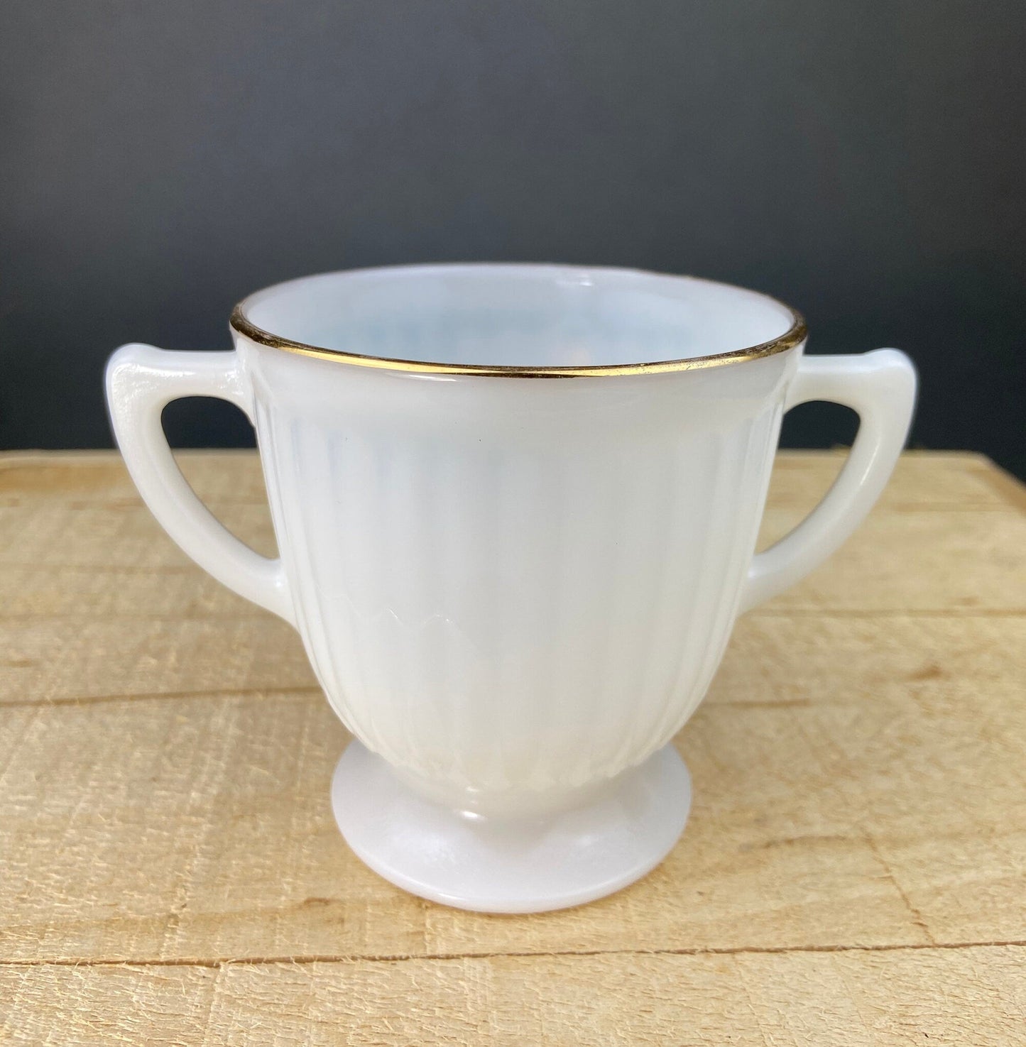 1930s Monax Petalware Opalescent Glass Dinner Plates. White Glass with Gold Rim. Depression Glass 8 Inch Dinner Plates. - I Bought a Yard Sale