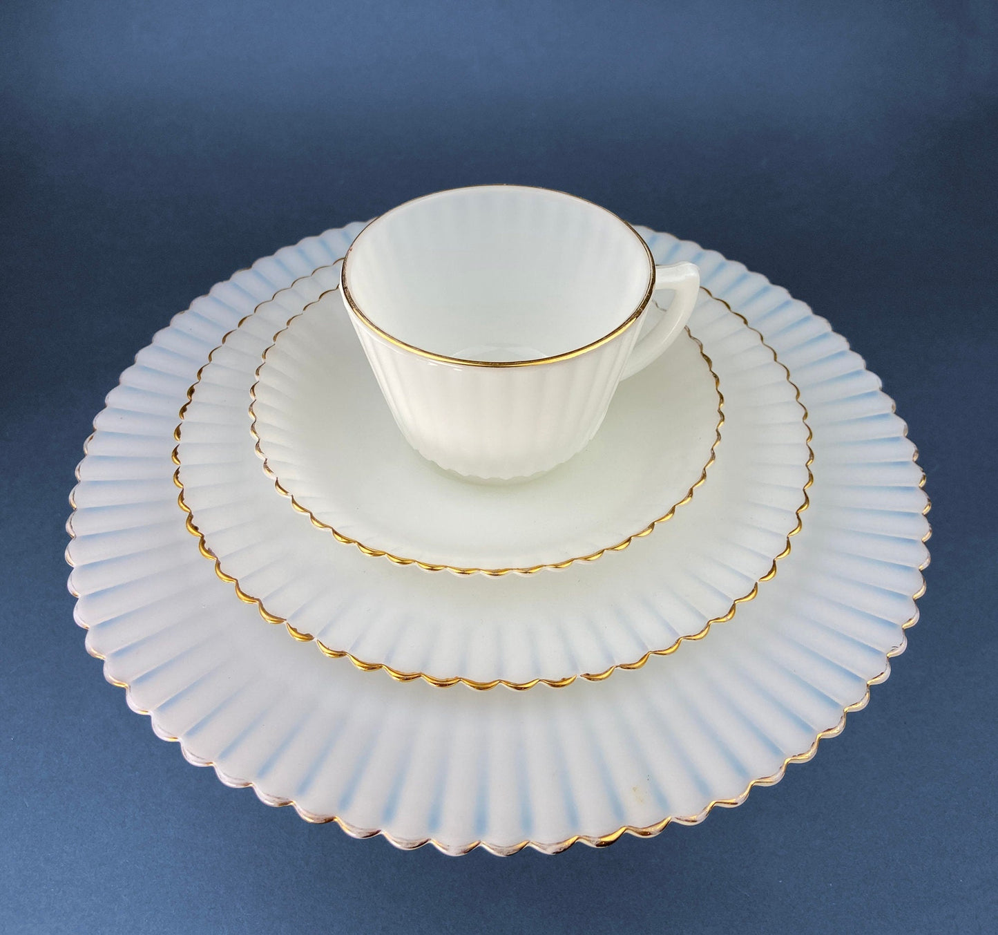 1930s Monax Petalware Opalescent Glass Dinner Plates. White Glass with Gold Rim. Depression Glass 8 Inch Dinner Plates. - I Bought a Yard Sale