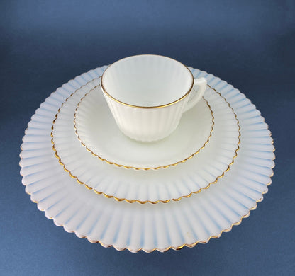 1930s Monax Petalware Opalescent Glass Dinner Plates. White Glass with Gold Rim. Depression Glass 8 Inch Dinner Plates. - I Bought a Yard Sale