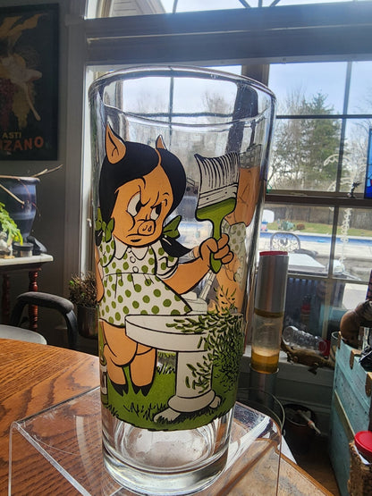 1976 Pepsi Looney Tunes Porky Pig & Petunia Pig Novelty Glass - I Bought a Yard Sale
