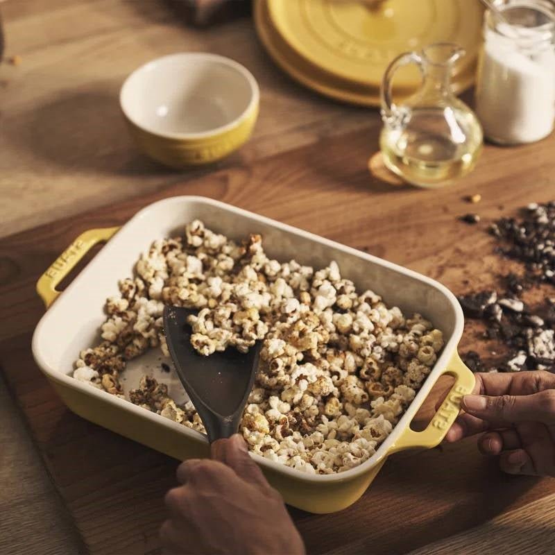 2 Piece Ceramic Stoneware Bakeware Casserole Baking Dish Set in Yellow / Ivory - I Bought a Yard Sale