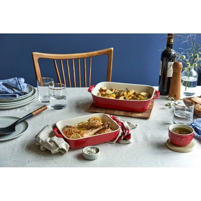 2 Piece Ceramic Stoneware Baking Dish Set in Cherry Red / Ivory - I Bought a Yard Sale