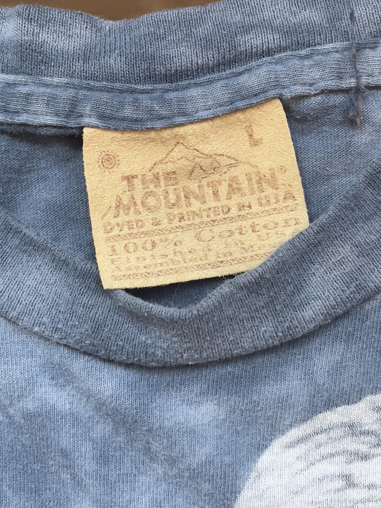 2004 White Tiger Nature Tie Dye Shirt | Men's 100% Cotton L Short Sleeve T-Shirt | - I Bought a Yard Sale