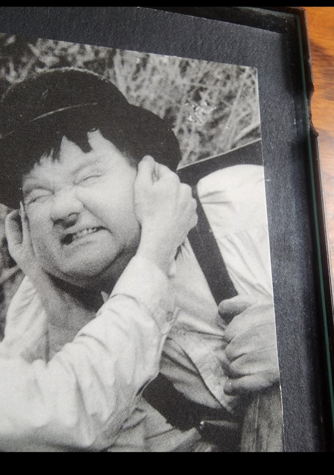 3 Stooges and Laural & Hardy 4x7 framed pictures - I Bought a Yard Sale