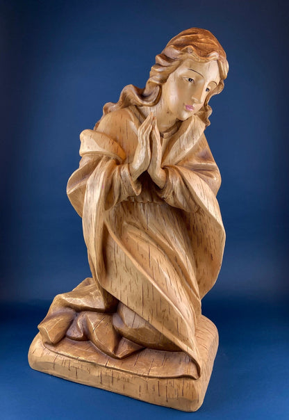 30" Statue of Virgin Mary. Praying Madonna. Wood Like Texture & Color. Religious Figure. Nativity Scene. Place of Worship, Shrine Statue.. - I Bought a Yard Sale
