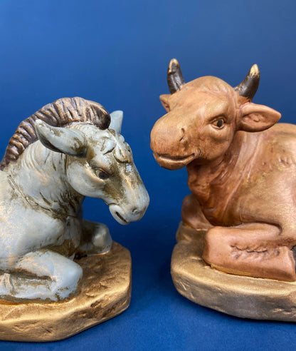 30" Statue of Virgin Mary. Praying Madonna. Wood Like Texture & Color. Religious Figure. Nativity Scene. Place of Worship, Shrine Statue.. - I Bought a Yard Sale