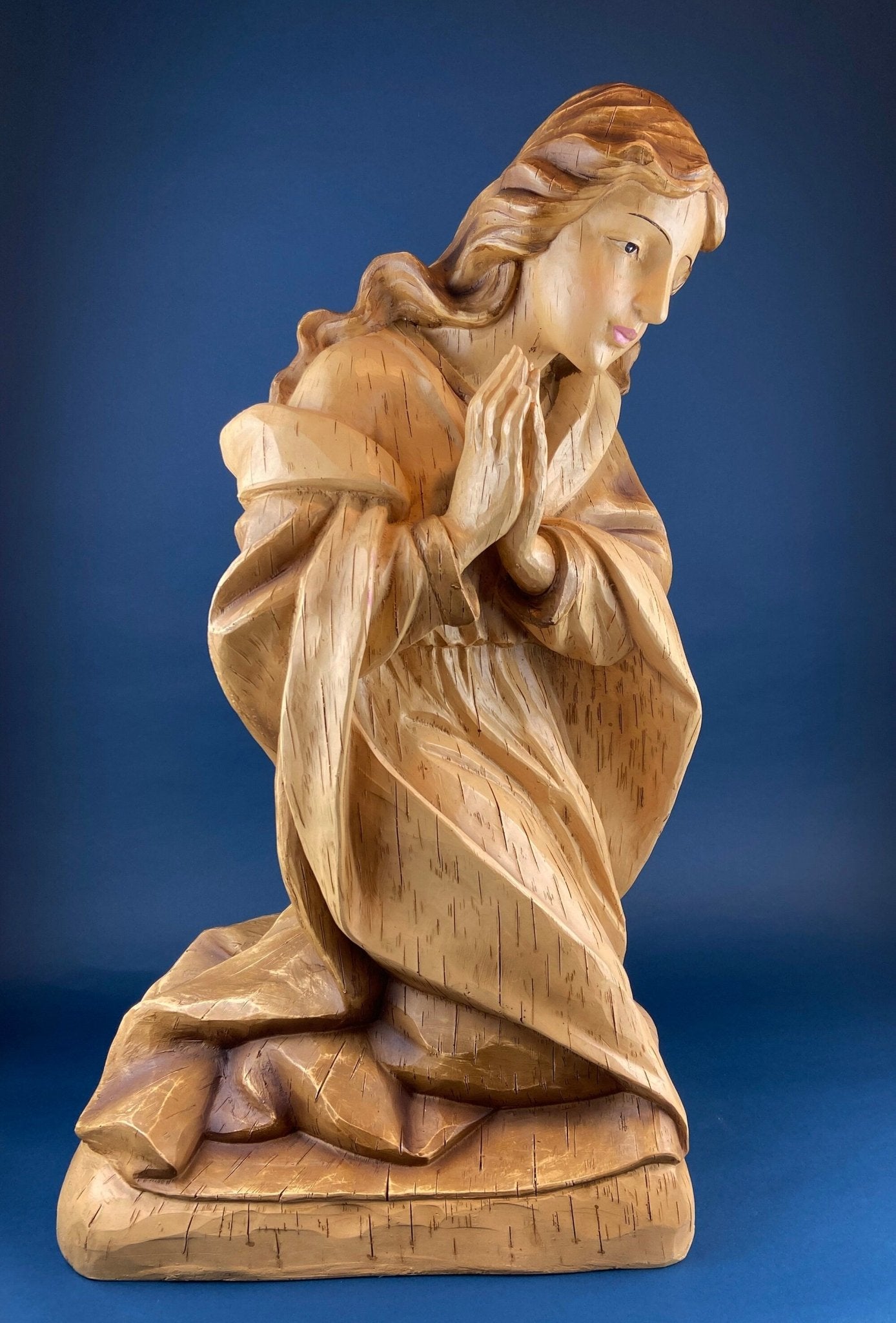 30" Statue of Virgin Mary. Praying Madonna. Wood Like Texture & Color. Religious Figure. Nativity Scene. Place of Worship, Shrine Statue.. - I Bought a Yard Sale