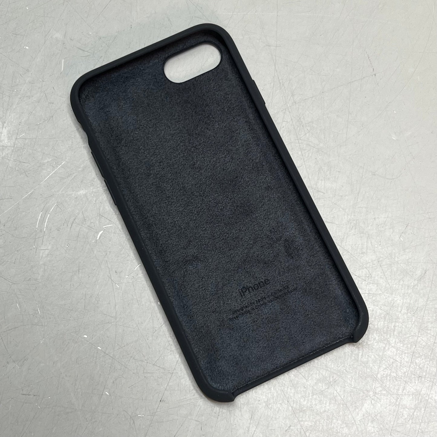 APPLE Silicone Case For Apple iPhone SE (2nd Generation) Black MXYH2M/A (Return)
