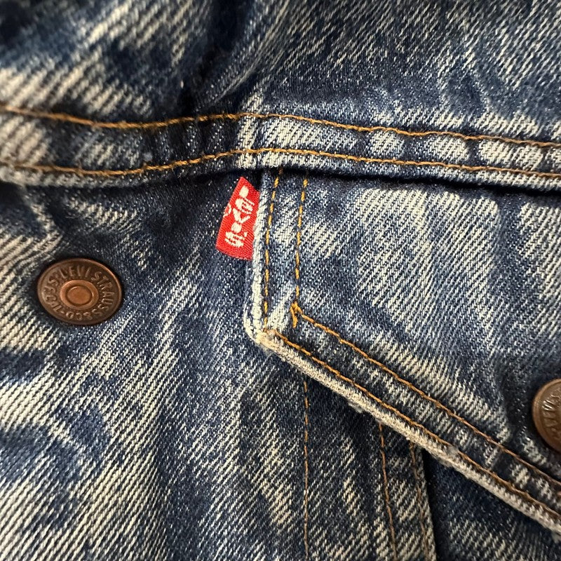 Vintage Levis Sherpa Lined Denim Trucker