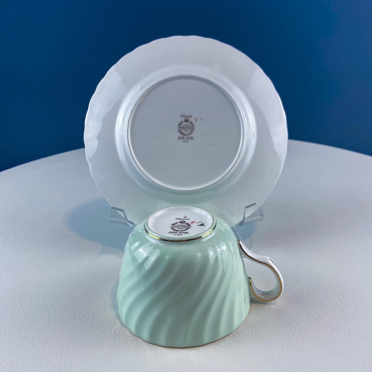 4 Minton Porcelain Cups and Saucers. Creamy Green & White Set with Delicate Leaf Garland Motif. Dining Room Table Decor. French Country. - I Bought a Yard Sale