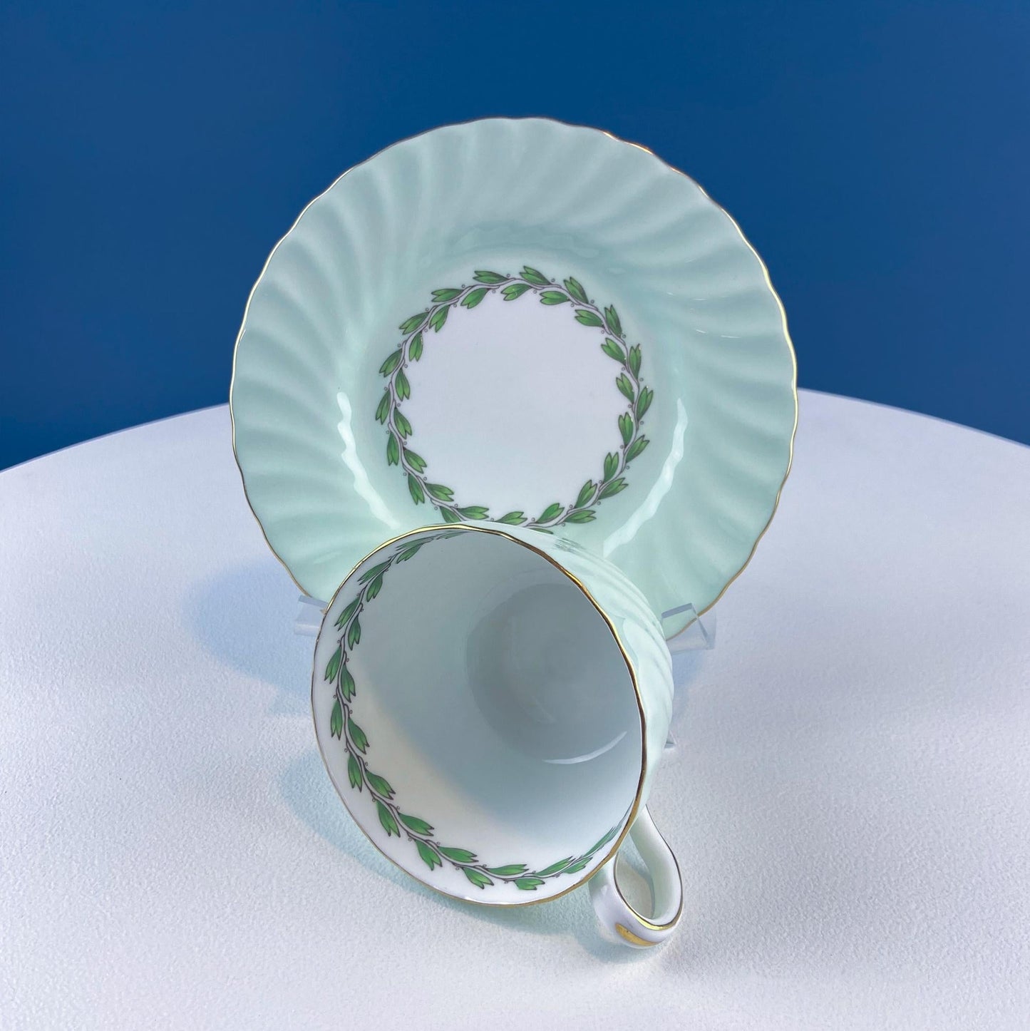 4 Minton Porcelain Cups and Saucers. Creamy Green & White Set with Delicate Leaf Garland Motif. Dining Room Table Decor. French Country. - I Bought a Yard Sale