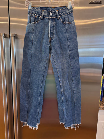 Vetements reconstructed denim pants Levi’s jeans denma size extra small womens