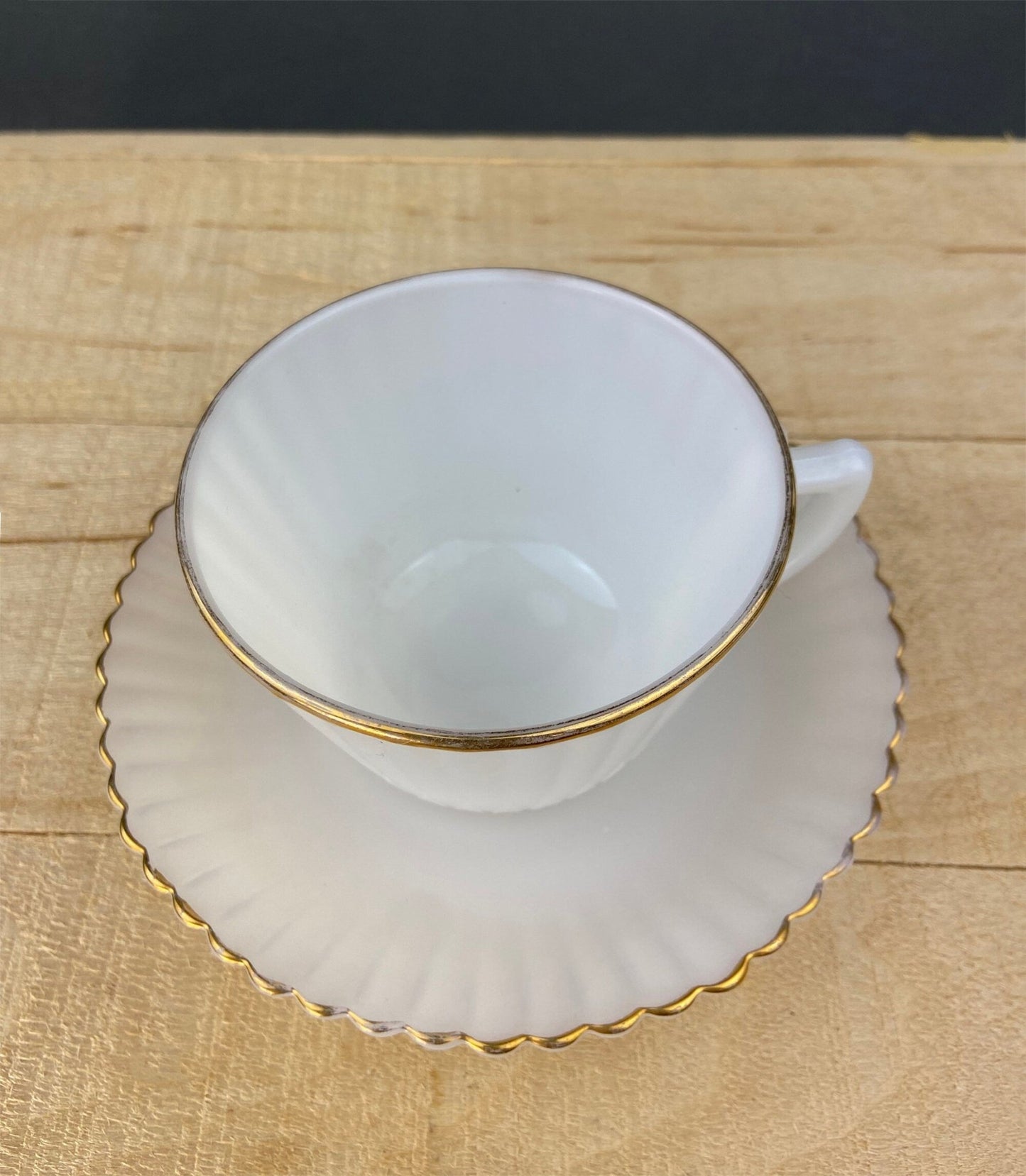 5 Opalescent Monax Petalware TeaCups. White and Gold Brim Depression Glass Coffee Cups. White Table Setting. Houseware. Dinning Room Decor. - I Bought a Yard Sale