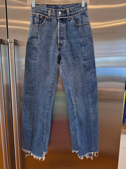 Vetements reconstructed denim pants Levi’s jeans denma size extra small womens