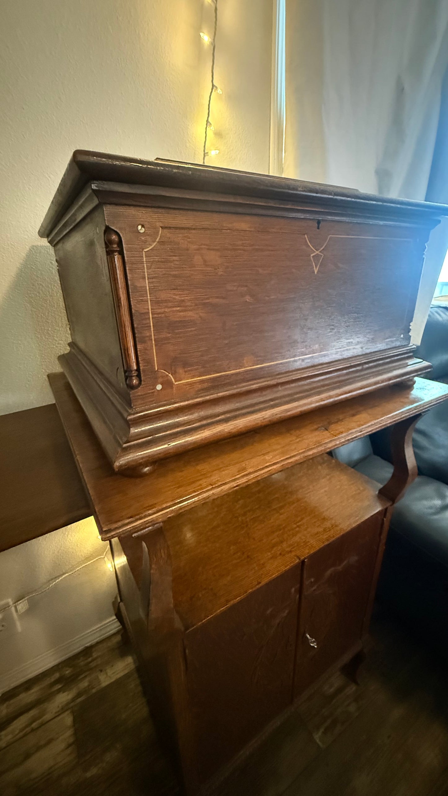 Antique Regina 15.5-Inch Disc Music Box With Original Oak Cabinet Stand & 18 Discs