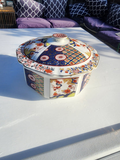 8" Asian Tatung Imari Cathay Octagon Covered Casserole Serving Bowl China - I Bought a Yard Sale