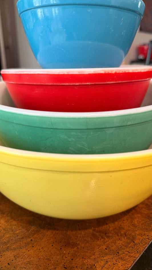 Vintage Pyrex Primary Colors Bowls