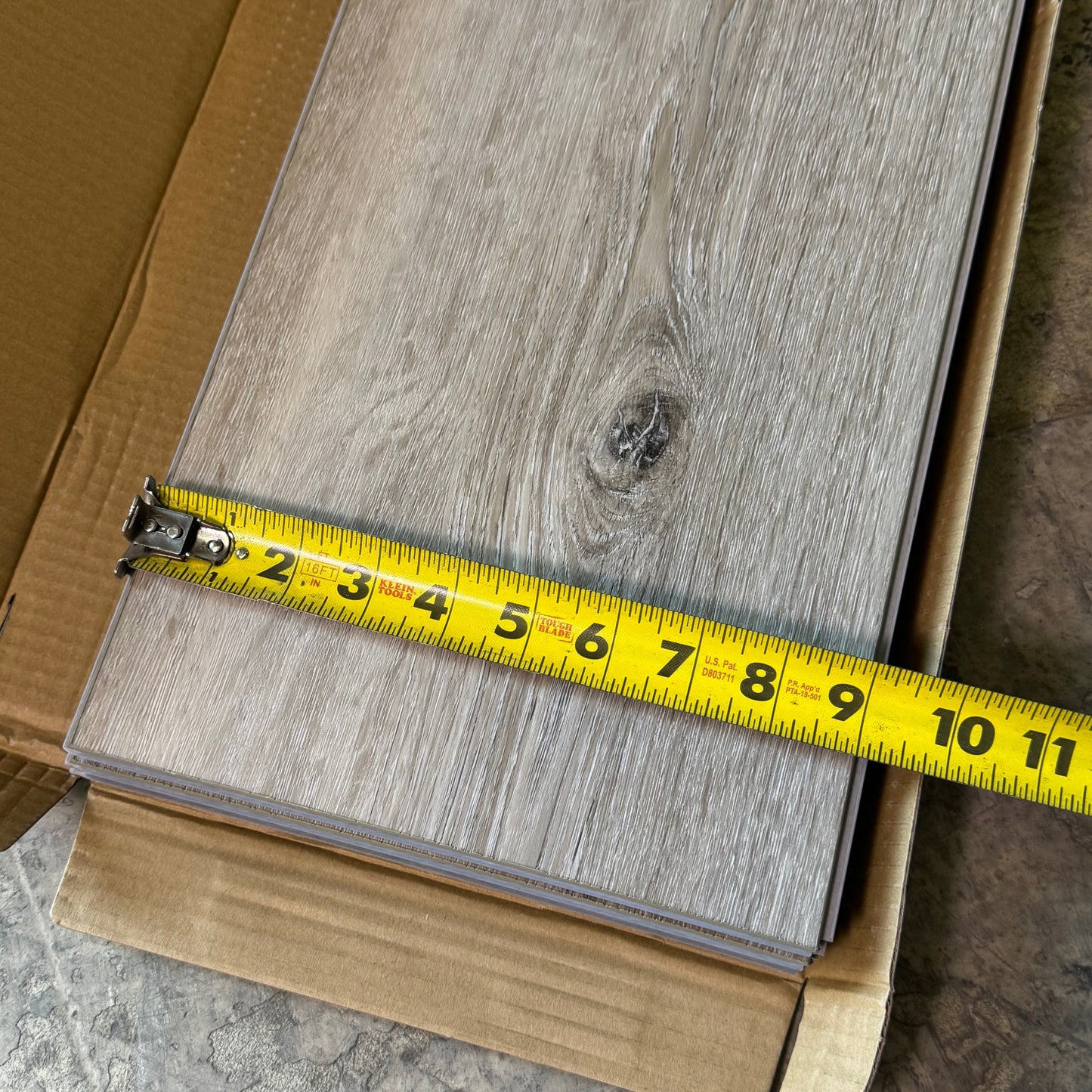 LUXURY VINYL PLANK (6 Pieces) Albany Vinyl Plank 9" x 60" Aspen Beige Light Brown 1097568004960
