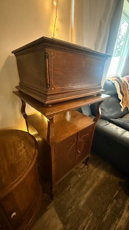 Antique Regina 15.5-Inch Disc Music Box With Original Oak Cabinet Stand & 18 Discs