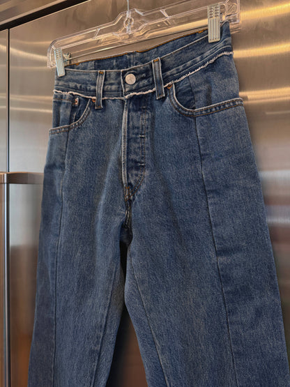 Vetements reconstructed denim pants Levi’s jeans denma size extra small womens