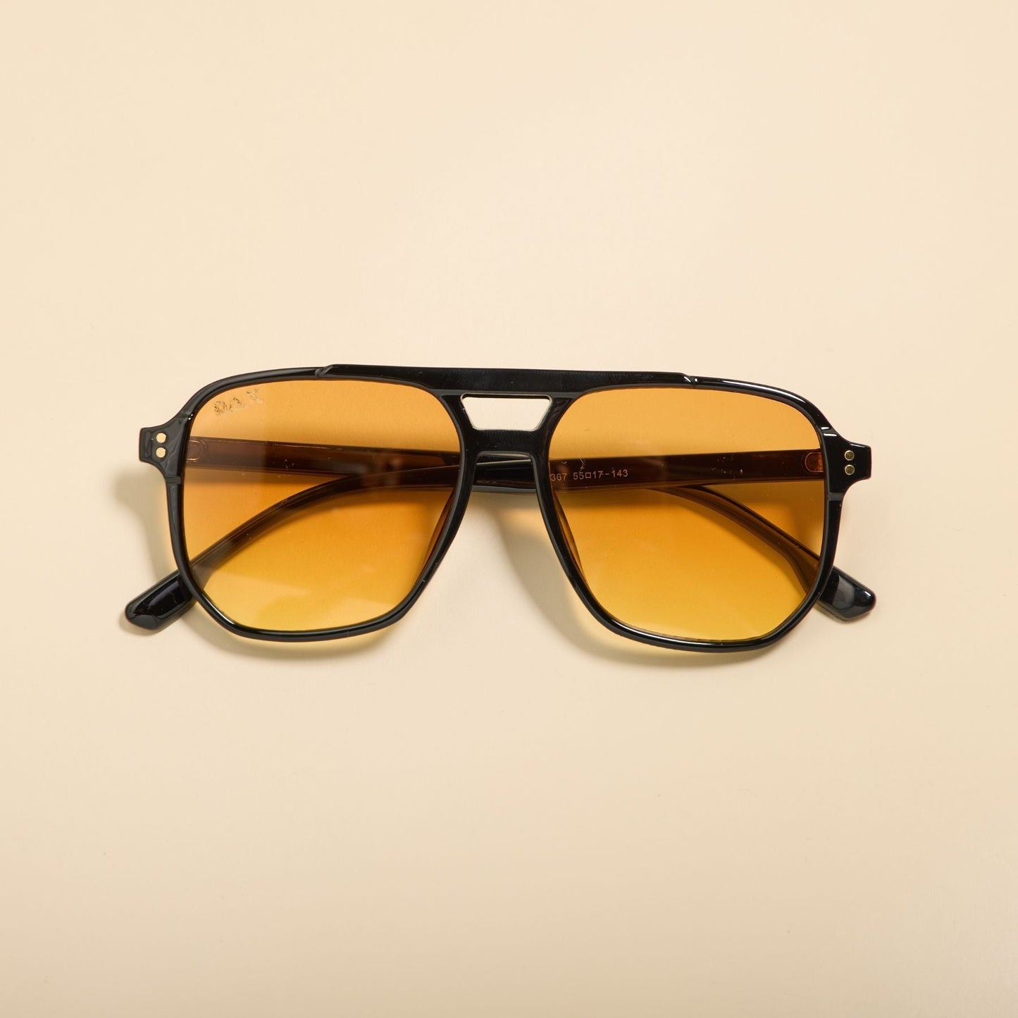 Amber Skye Sunglasses - I Bought a Yard Sale