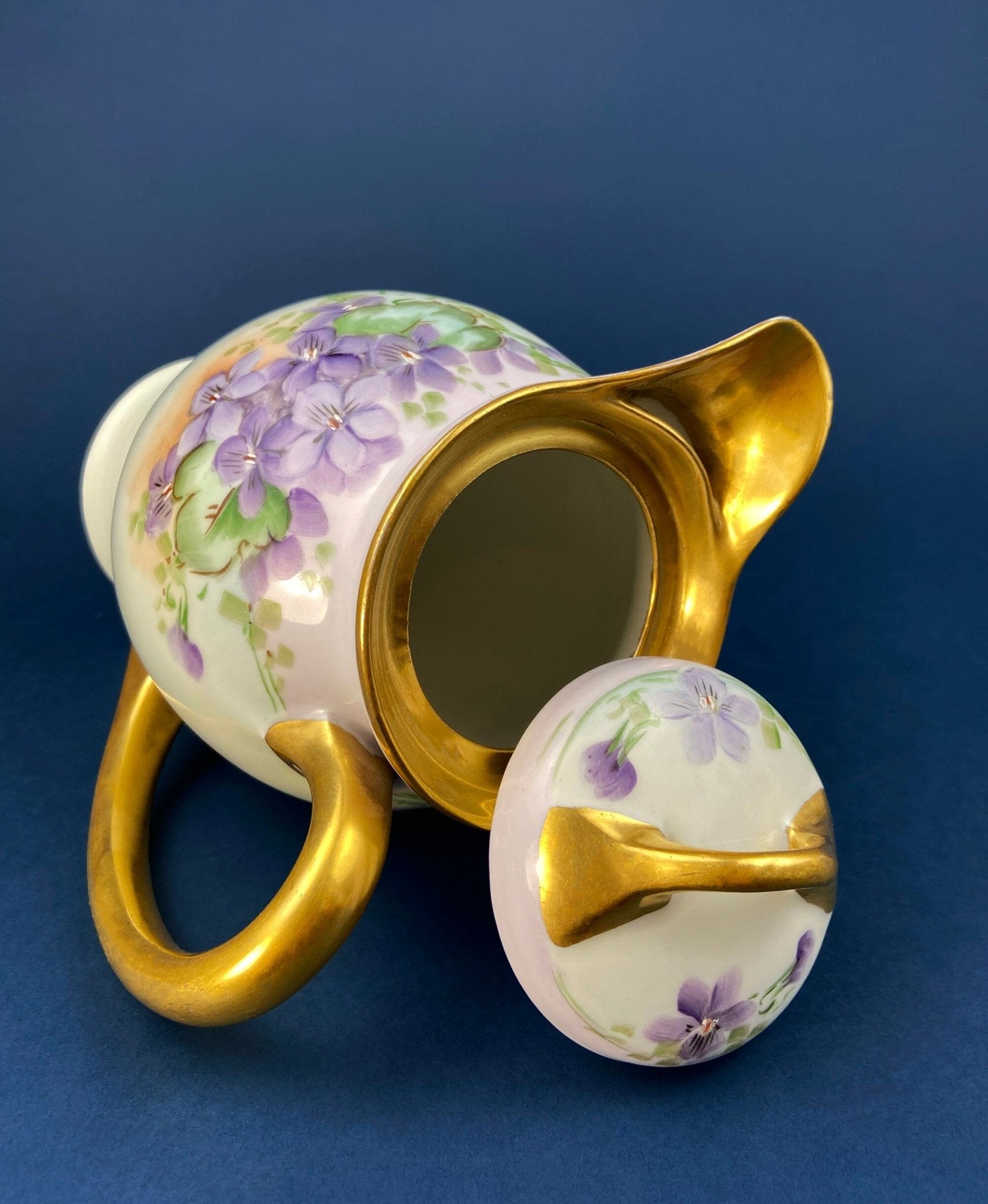 Antique Bavarian Coffee Pot. UNO Favorite, European Porcelain with Hand - Painted Violets. Fine Collectible China. - I Bought a Yard Sale