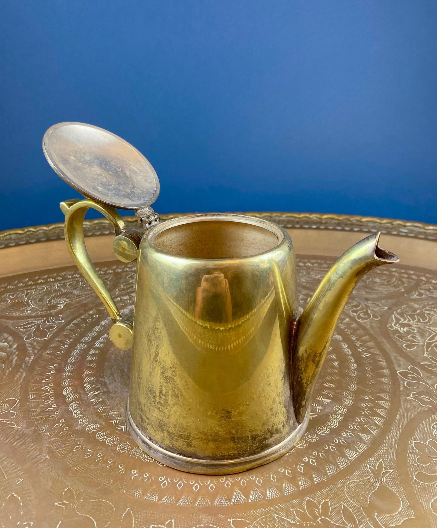 Antique Brass TeaPot or Coffee Pot. Vintage Gifts. - I Bought a Yard Sale