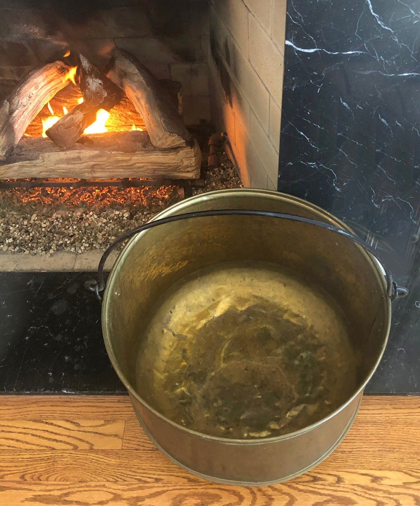 Antique Copper Cauldron. Large Hand Pounded Bucket with Wrought Iron Handle. Hand Hammered Fire Wood Scuttle. Rustic Home Decor. - I Bought a Yard Sale