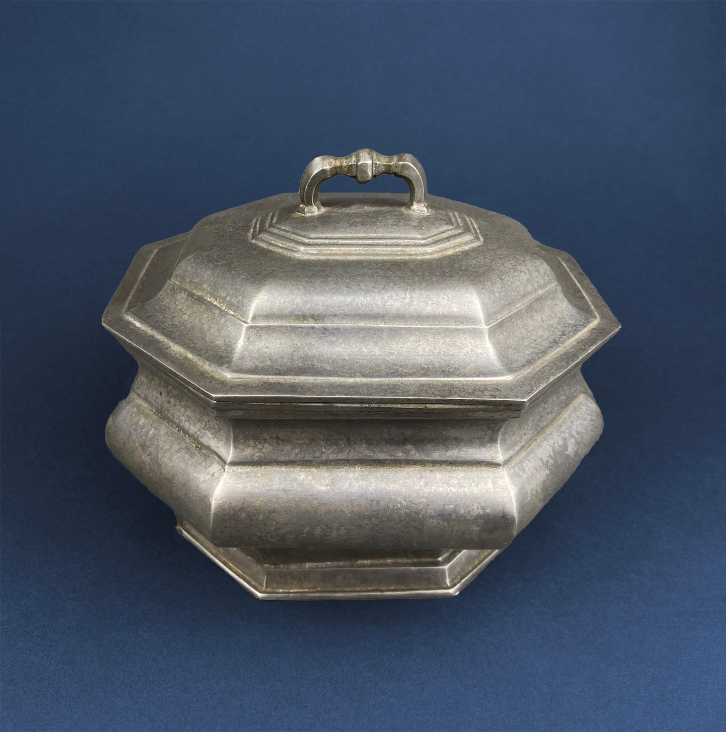 Antique Italian Pewter Box with Hinged Lid. Large Pewter Bowl Made in Italy. Trinket or Jewelry Box. - I Bought a Yard Sale