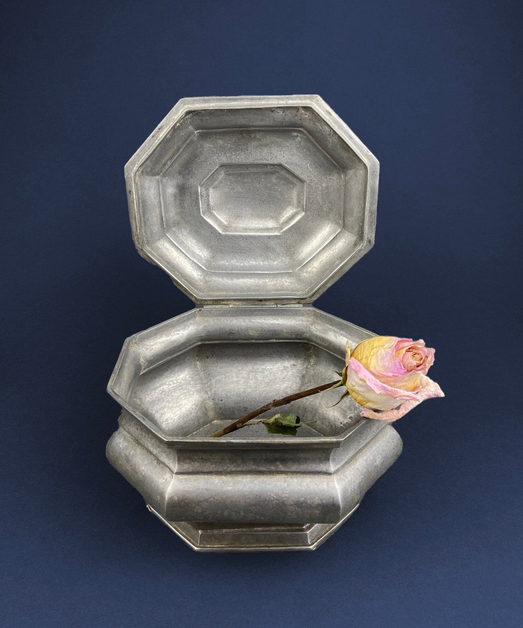 Antique Italian Pewter Box with Hinged Lid. Large Pewter Bowl Made in Italy. Trinket or Jewelry Box. - I Bought a Yard Sale