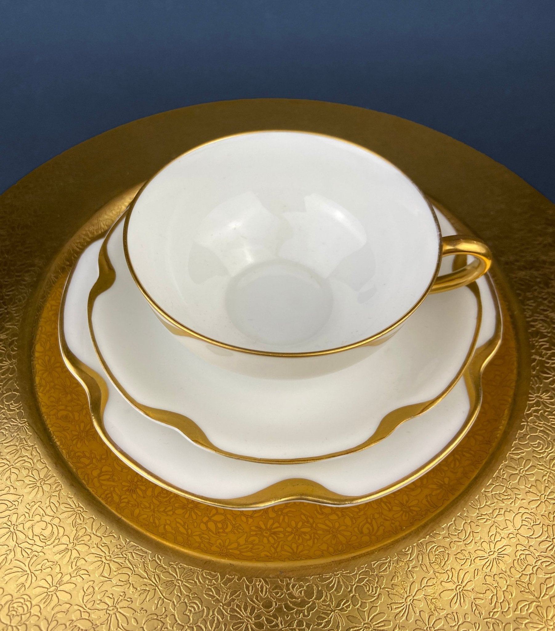 Antique Limoges Porcelain Tea Set/Trio. Tea Cup, Saucer and Salad Plate. White China with Scalloped Gold Rim, Theodore Haviland, France. - I Bought a Yard Sale