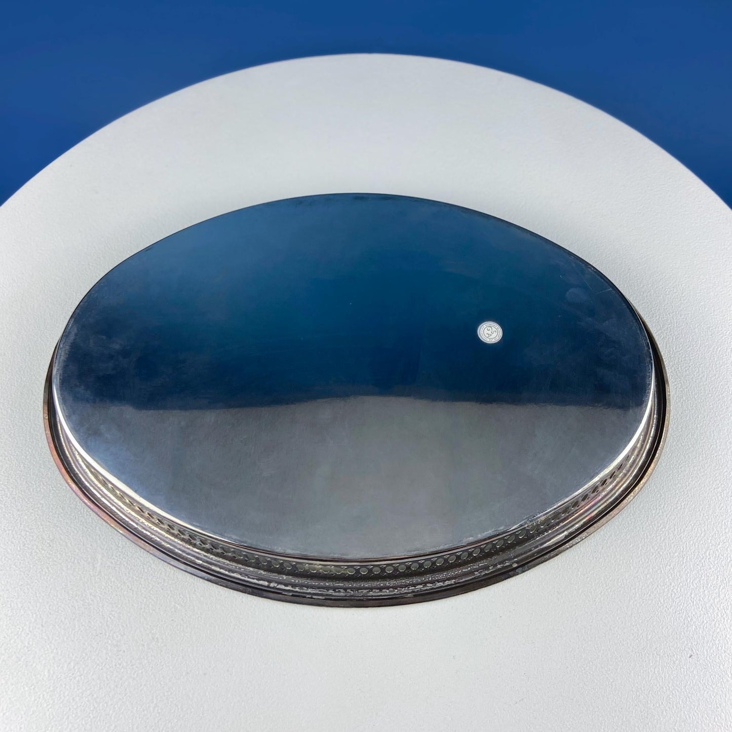 Antique Oval Silver & Glass Serving Platter. Godinger Silver Art. Fluted Glass with Etched Reticulated Silver Tray. Hosting Essential. - I Bought a Yard Sale