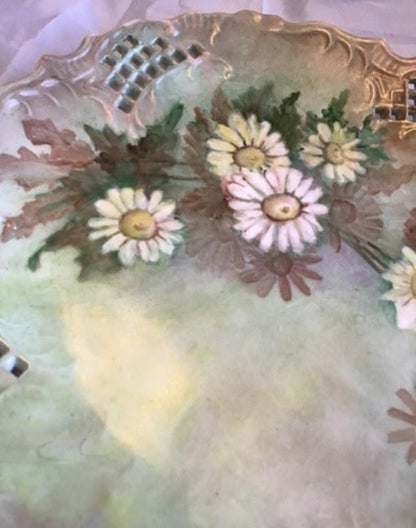 Antique plate with hand - painted Daisies Platter - I Bought a Yard Sale