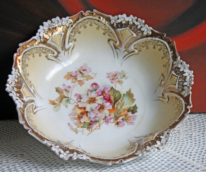Antique Porcelain Serving Bowl with Scalloped Brim. Gold Laurel Leaf Motif & Rose Garlands. Fine Austrian Porcelain. Kitchen Table Decor. - I Bought a Yard Sale