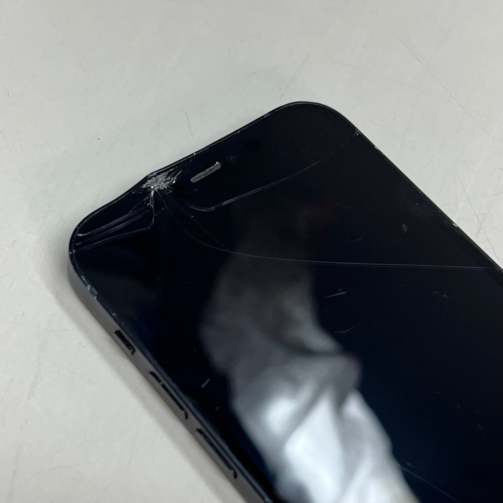 APPLE 2020 iPhone 12 64GB IOS 17 6.1" Display Black A2172 (Pre - Owned ) - I Bought a Yard Sale