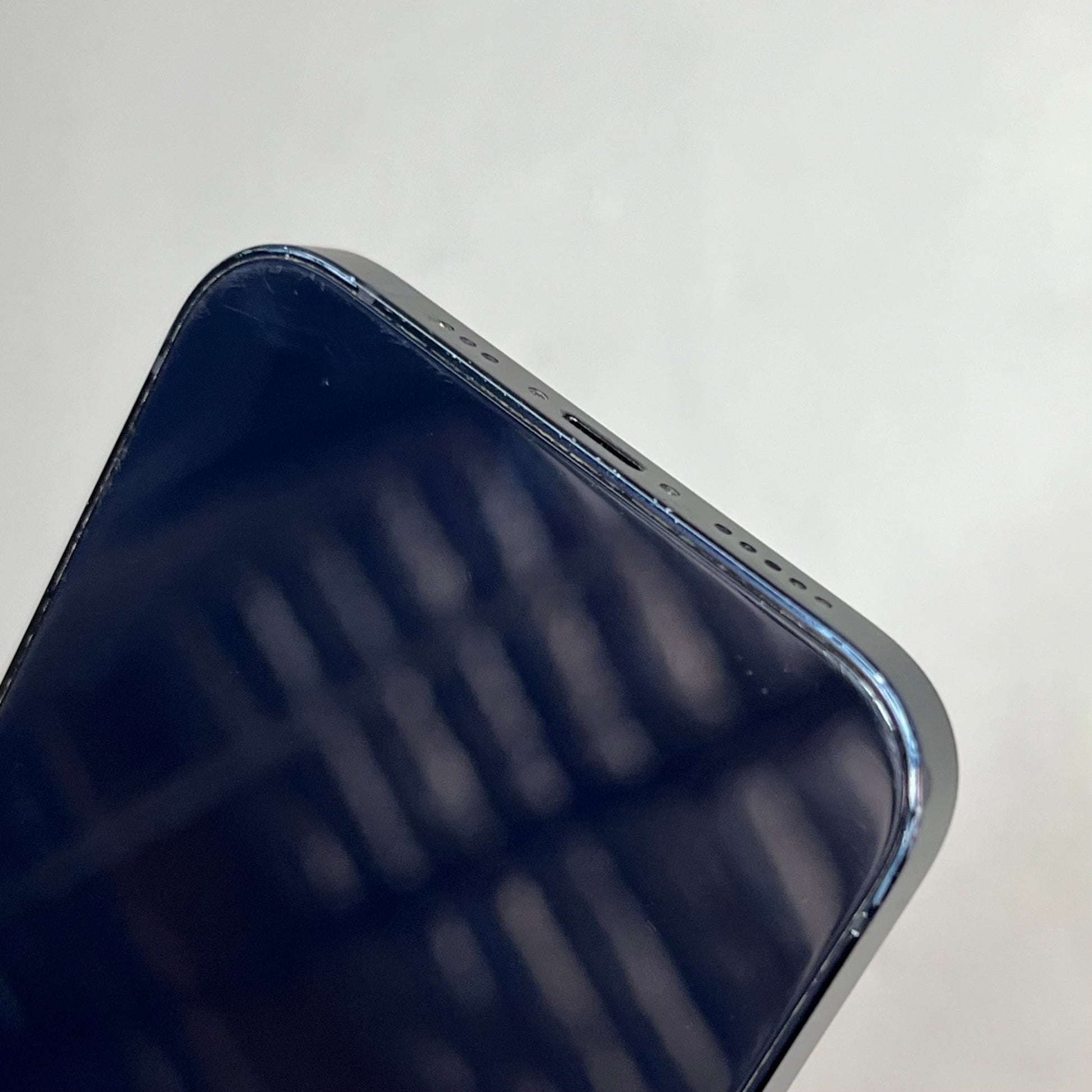 APPLE 2020 iPhone 12 64GB IOS 17 6.1" Display Black A2172 (Pre - Owned ) - I Bought a Yard Sale