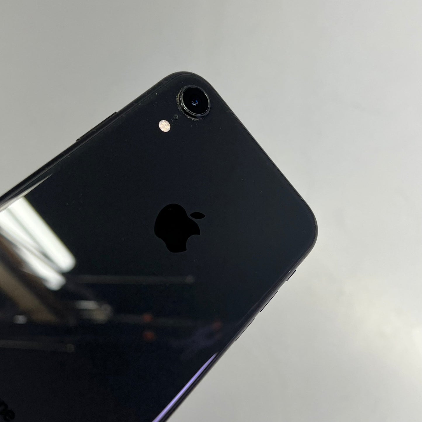 APPLE iPhone XR 64GB 6.1" Display Black (Pre - Owned) - I Bought a Yard Sale