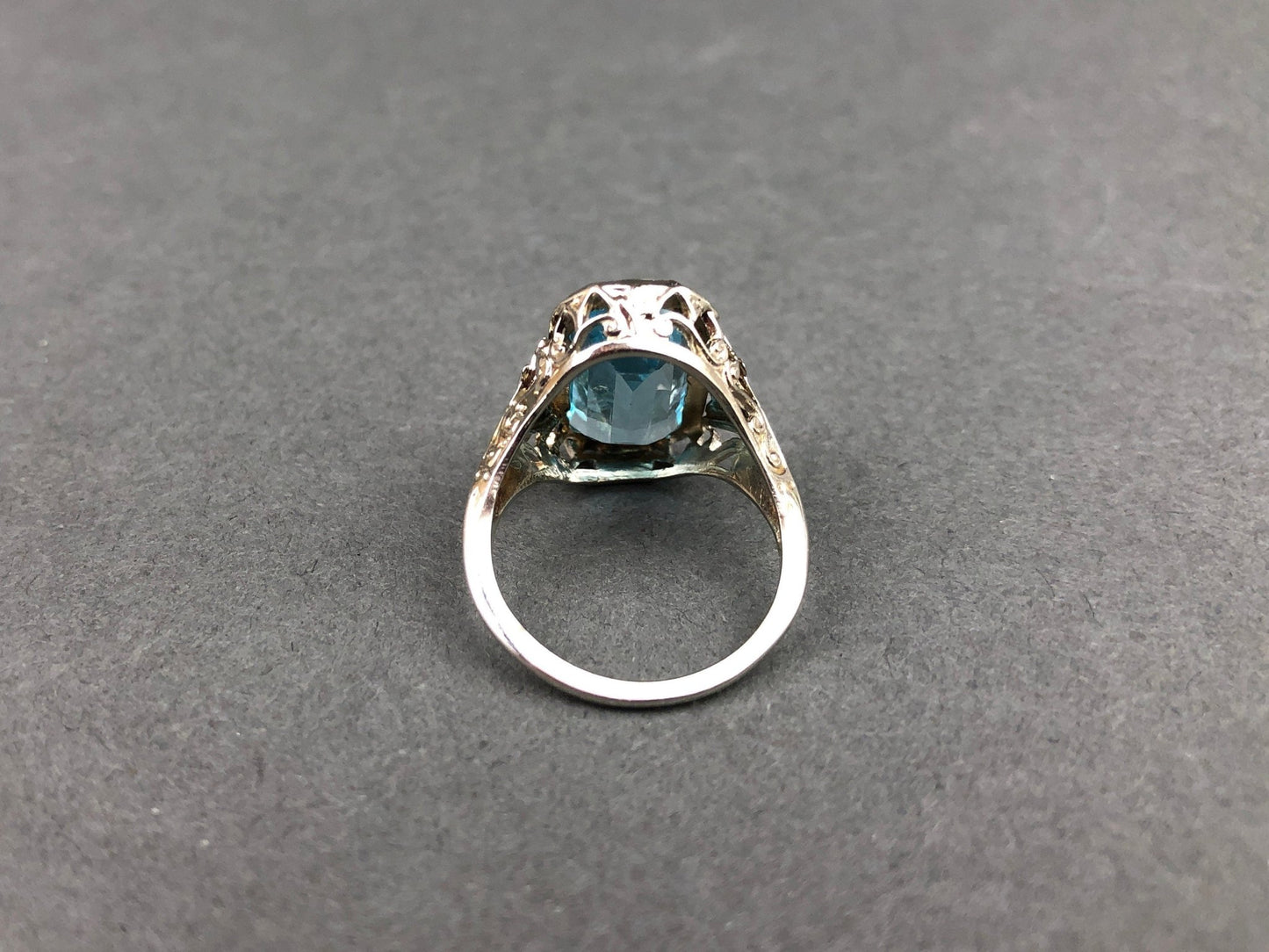 Art Deco 14k Gold 5ct Sky Blue Topaz Ring - I Bought a Yard Sale