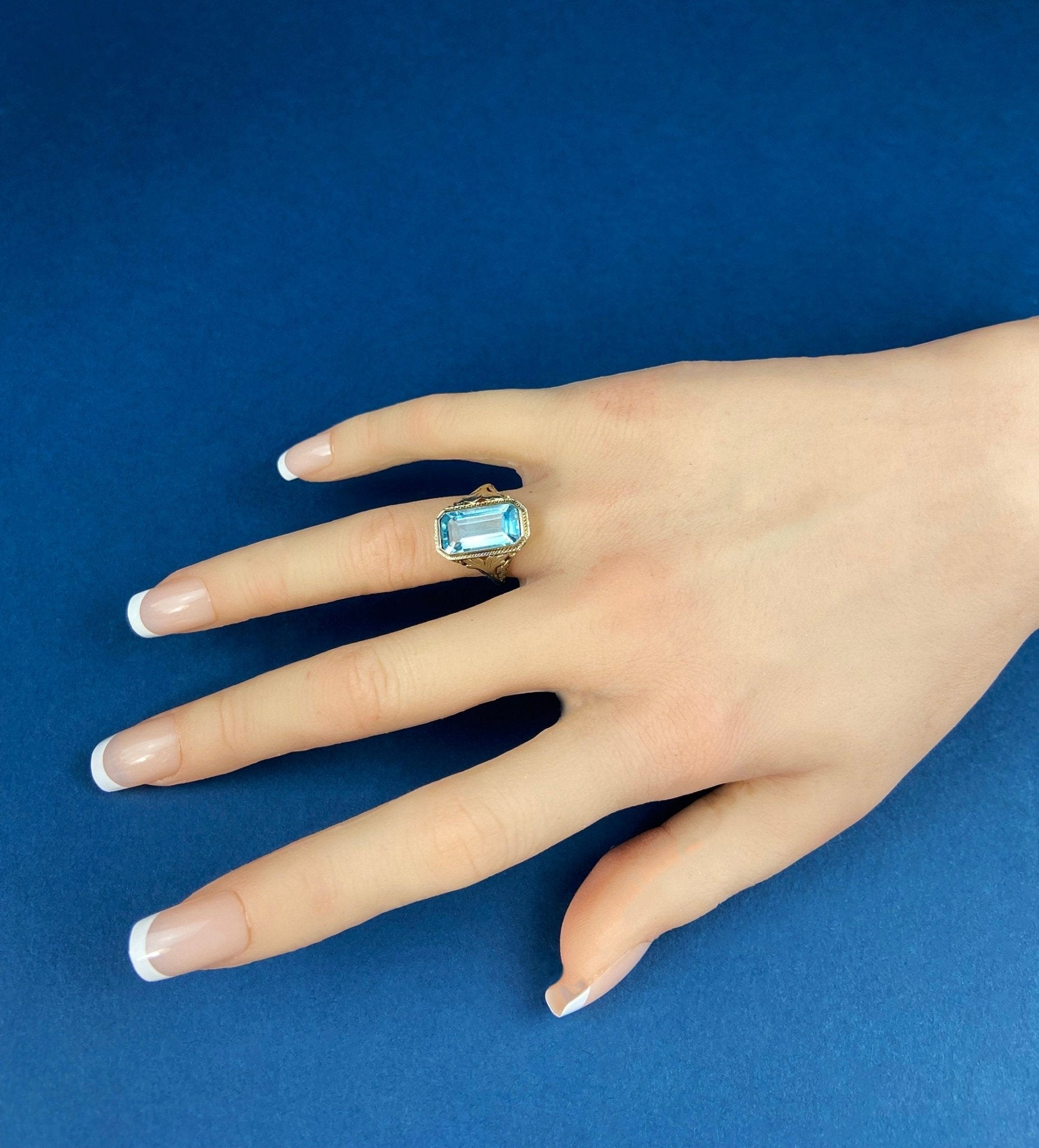 Art Deco 14k Gold 5ct Sky Blue Topaz Ring - I Bought a Yard Sale