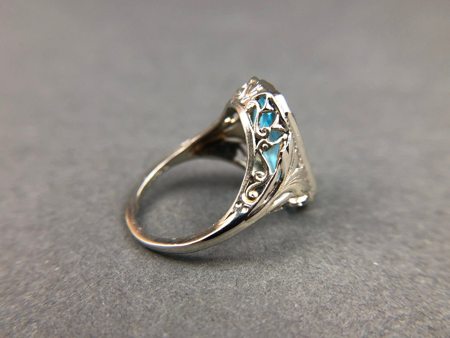 Art Deco 14k Gold 5ct Sky Blue Topaz Ring - I Bought a Yard Sale