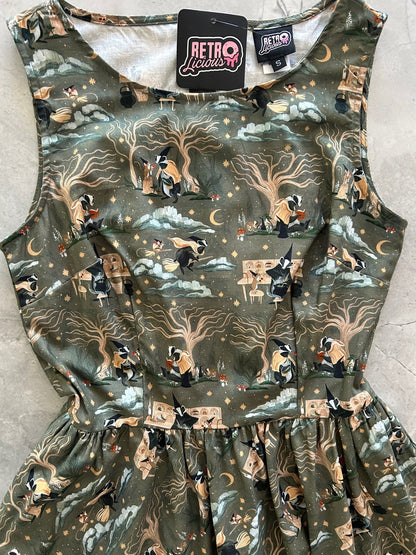 Badger & Mouse Vintage Dress - I Bought a Yard Sale