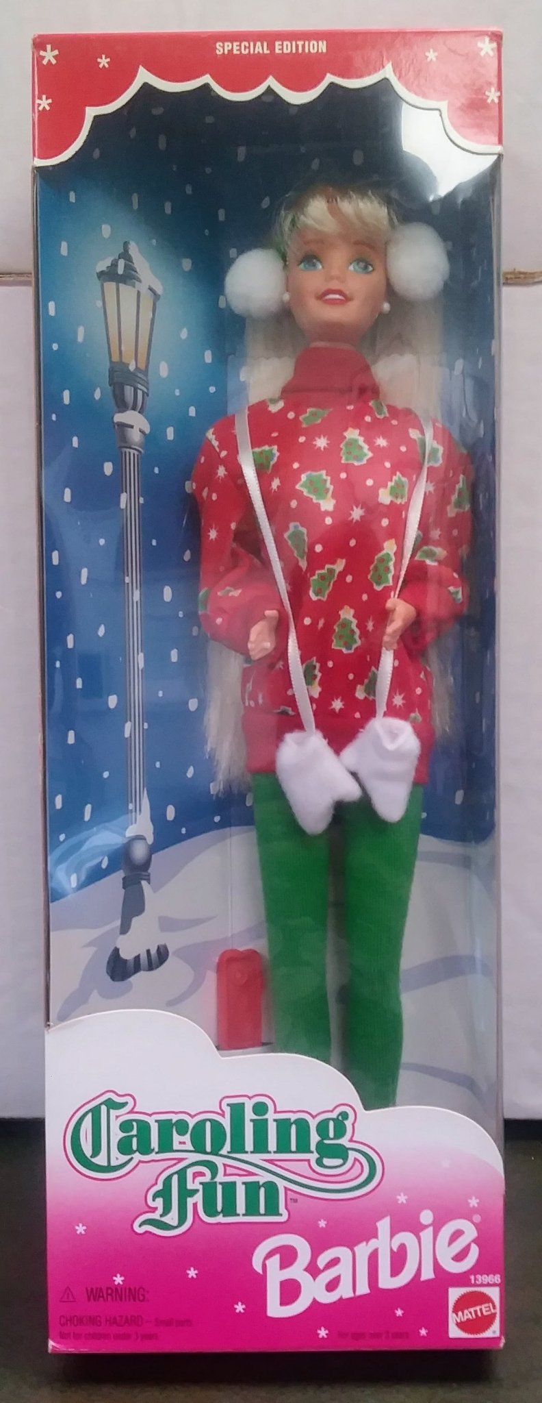 Barbie Doll - Caroling Fun Barbie (1995) - I Bought a Yard Sale