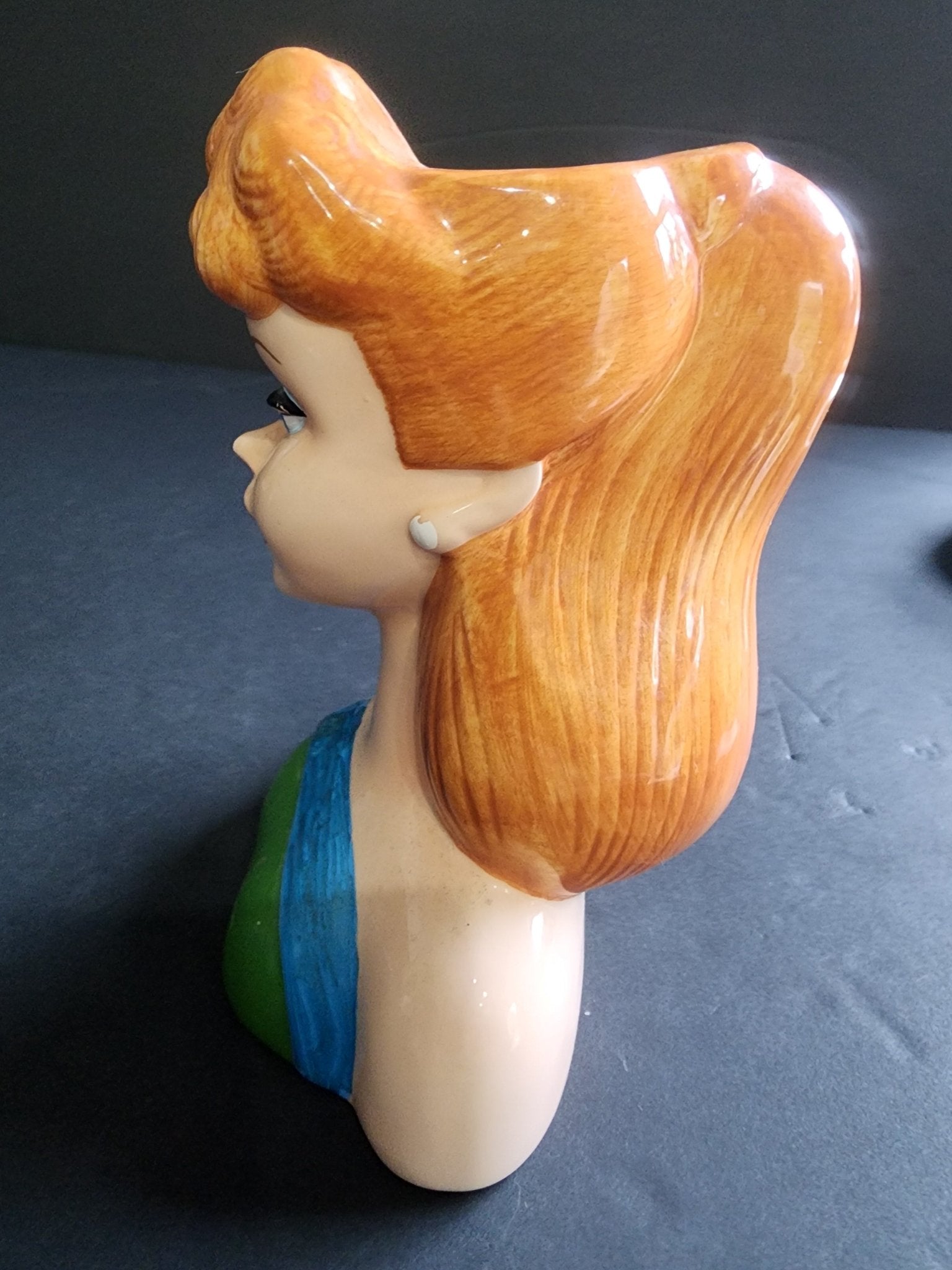BARBIE HEAD VASE FROM BARBIE WITH LOVE ENESCO SENIOR PROM 1994 - I Bought a Yard Sale